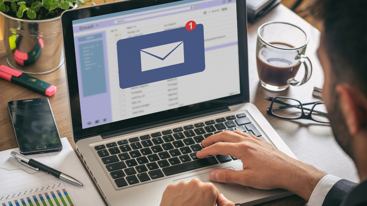 ビジネスメールのイメージ